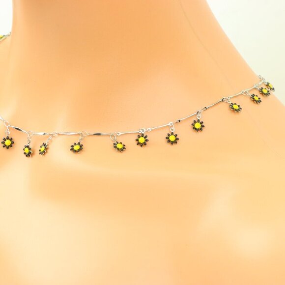 "New Beautiful Design Necklace Chain for Women/Girls, Gift, N994 - Picture 7 of 11